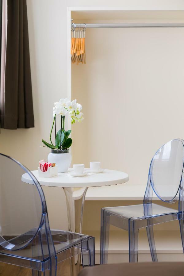 Demetra Eco Guest House Рим Экстерьер фото