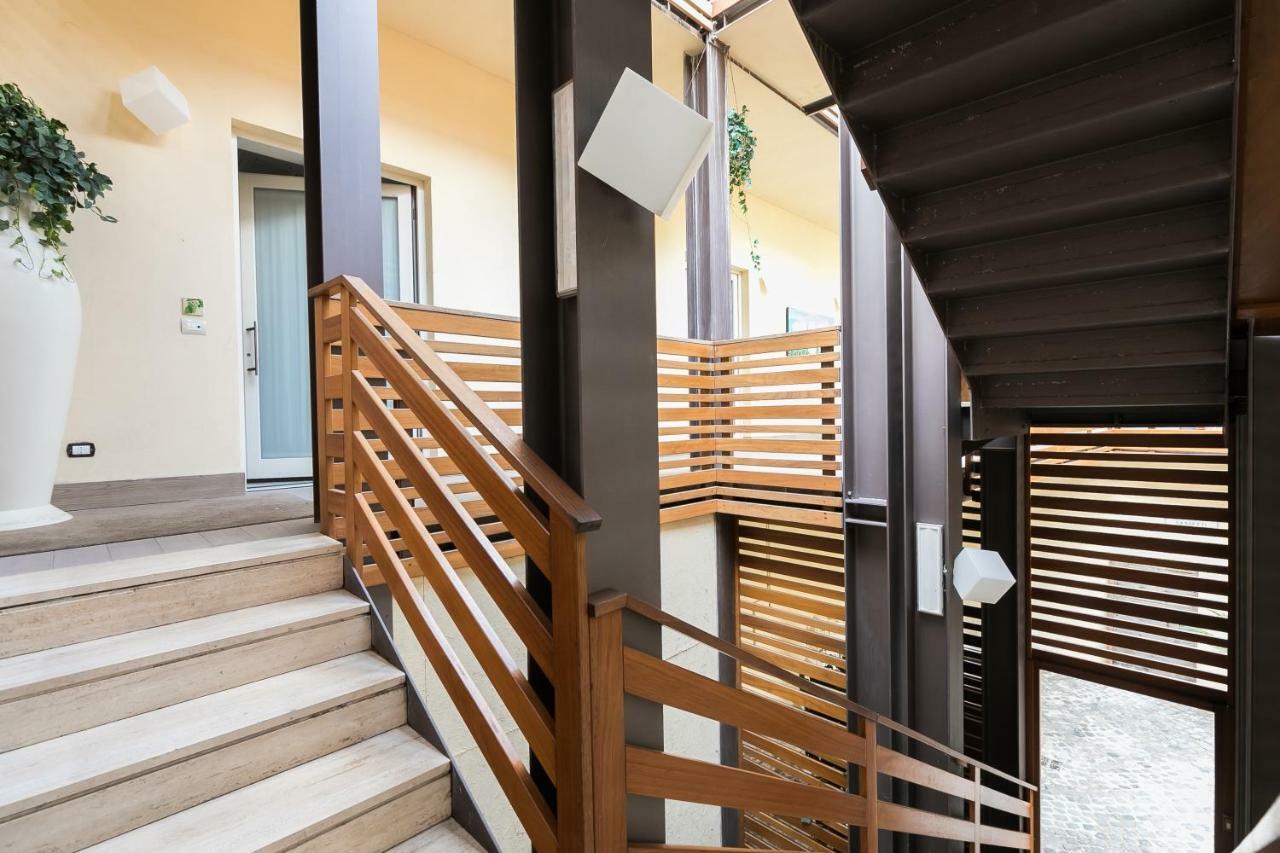 Demetra Eco Guest House Рим Экстерьер фото